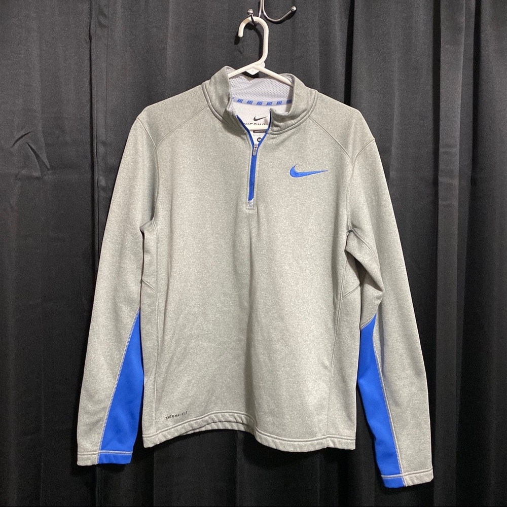 Nike therma fit pull over